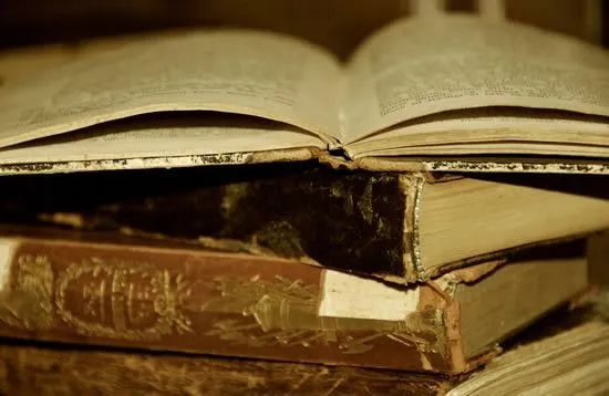 Los 10 libros que arruinaron al mundo | Marcianos