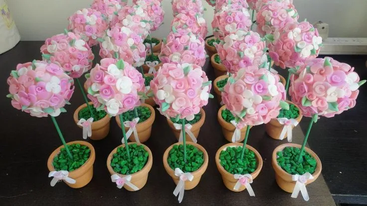 souvenirs 15 años - arbolitos con rosas porcelana fria | MIS ...