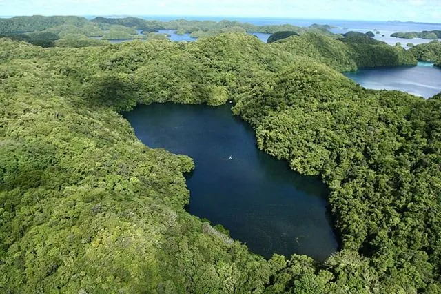 16 lagos que cuesta creer que existen - 101 Lugares increíbles