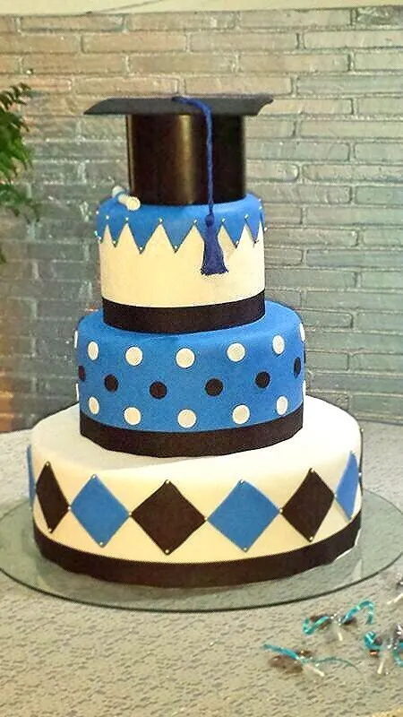 17 Best ideas about Pasteles De Graduacion on Pinterest | Vestidos ... 17 Best ideas about Pasteles De Graduacion on Pinterest | Vestidos ...