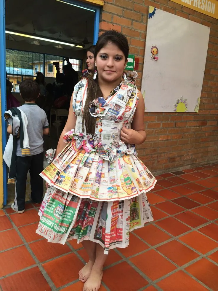 17 Best images about DESFILE DE VESTIDOS CON MATERIAL RECICLADO ... 17 Best images about DESFILE DE VESTIDOS CON MATERIAL RECICLADO ...