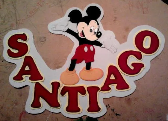 Nombre en foami con aplique de Mickey Mouse | Mickey Mouse | Pinterest