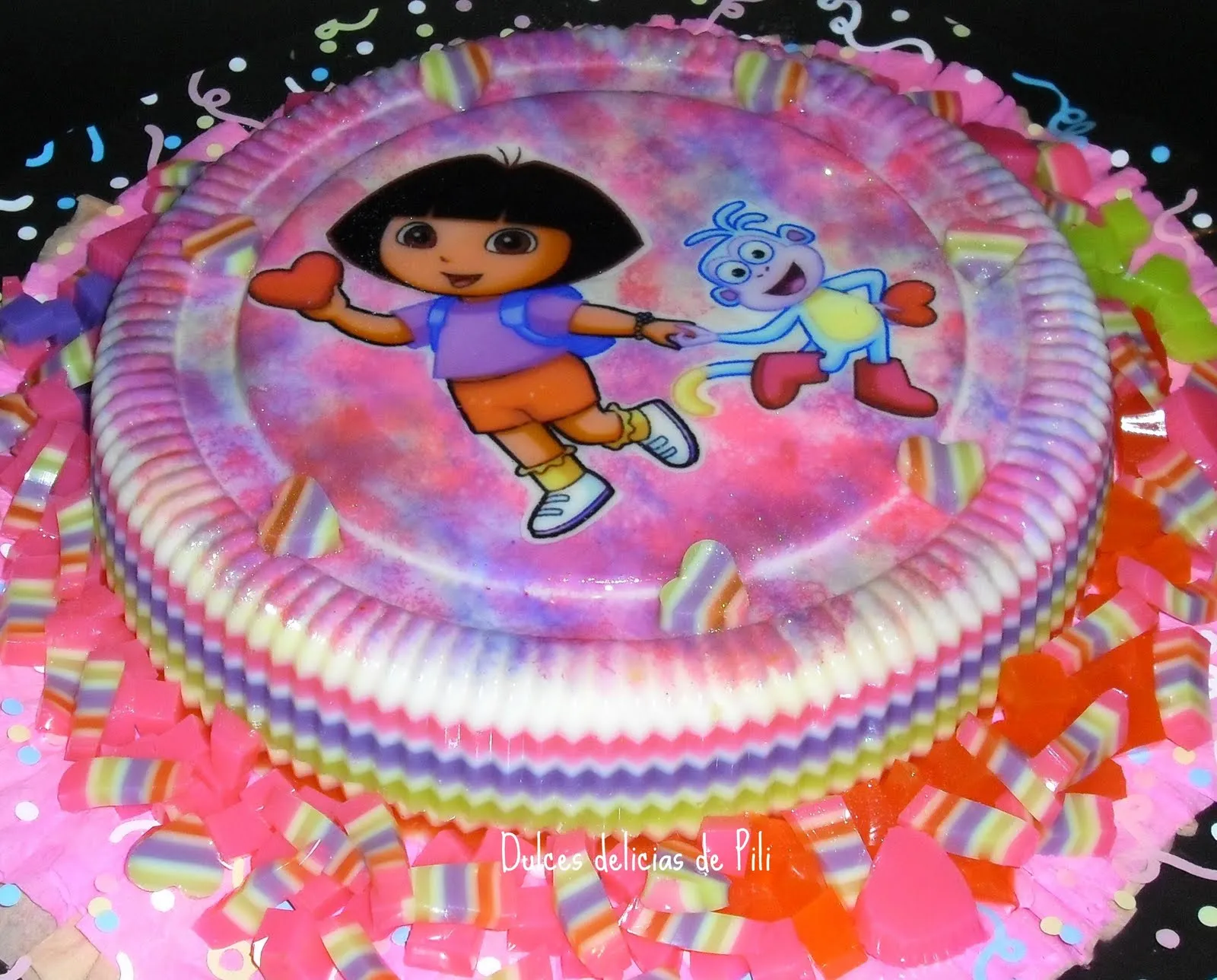 Torta y gelatina de cumpleaños para 40 personas, bizcocho de ...