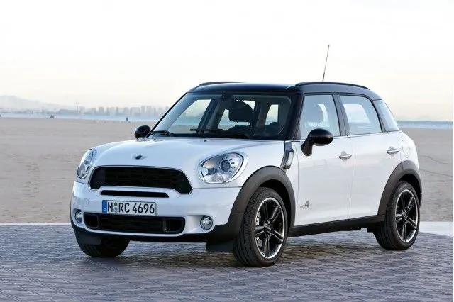 2011 MINI Cooper Countryman Review, Ratings, Specs, Prices, and ...