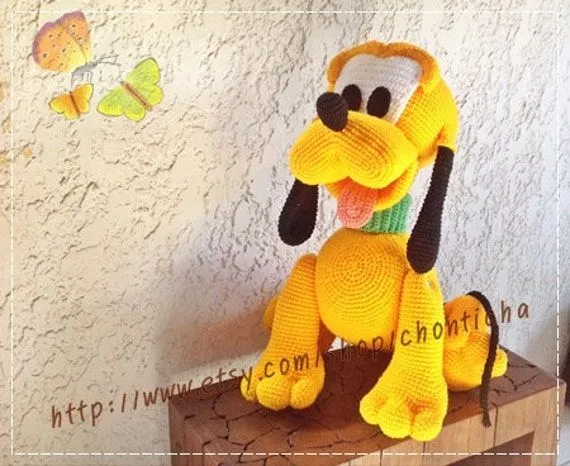 Pluto perro 22inches patrón de ganchillo amigurumi por Chonticha