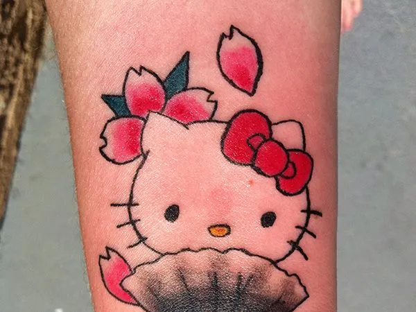 25 Pretty Hello Kitty Bow Tattoo Designs - SloDive