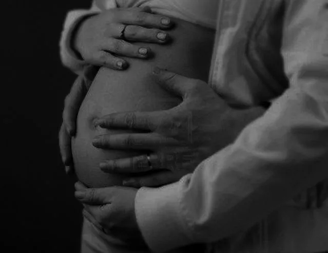 3790306-a-barriga-de-mujer-embarazada | Fannyjemwong's Blog