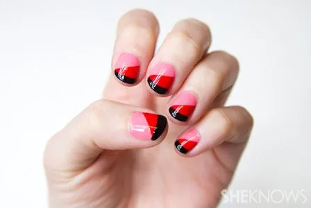 a-pretty-in-red-and-pink-nail- ...