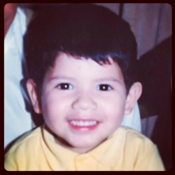 Aaron Guzmán on Twitter: "Foto de bebé porque #YOLO :3 