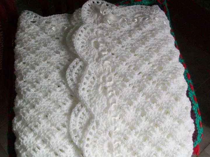 Puntos a crochet para mantillon de bebé - Imagui
