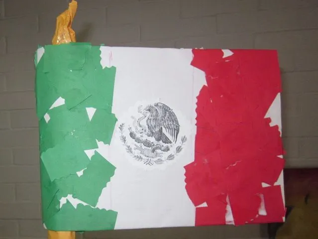 Actividad niños pequeños: Hacer Bandera de México | Mamá freelance
