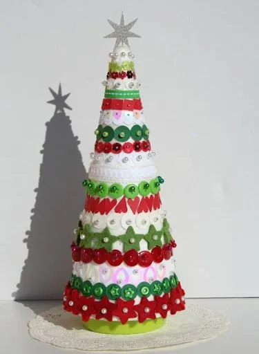 ADORAN AL NIÑO LOS PEQUES Y PECAS.: Árbol de Navidad. ADORAN AL NIÑO LOS PEQUES Y PECAS.: Árbol de Navidad.