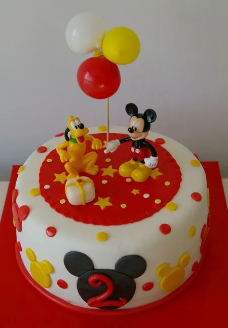 tartas y nubes de azúcar: Tarta Mickey Mouse