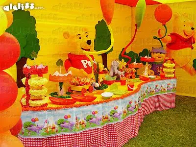Adornos para cumpleaños de Winnie Pooh baby - Imagui