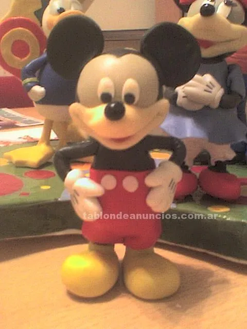 Personajes de Mickey Mouse en porcelana fria - Imagui