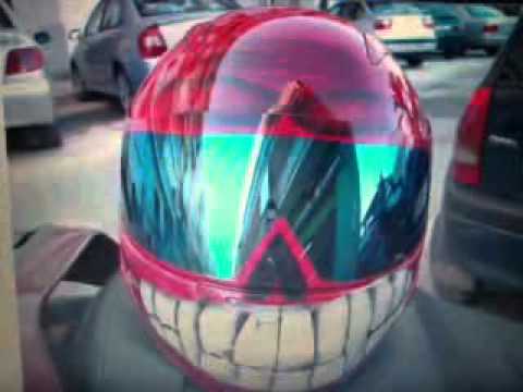 aerografia casco moto calaveras robertdesign - YouTube