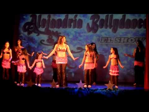 Alumnas de la Escuela de Danzas Árabes "Faghira Bellydance" - YouTube