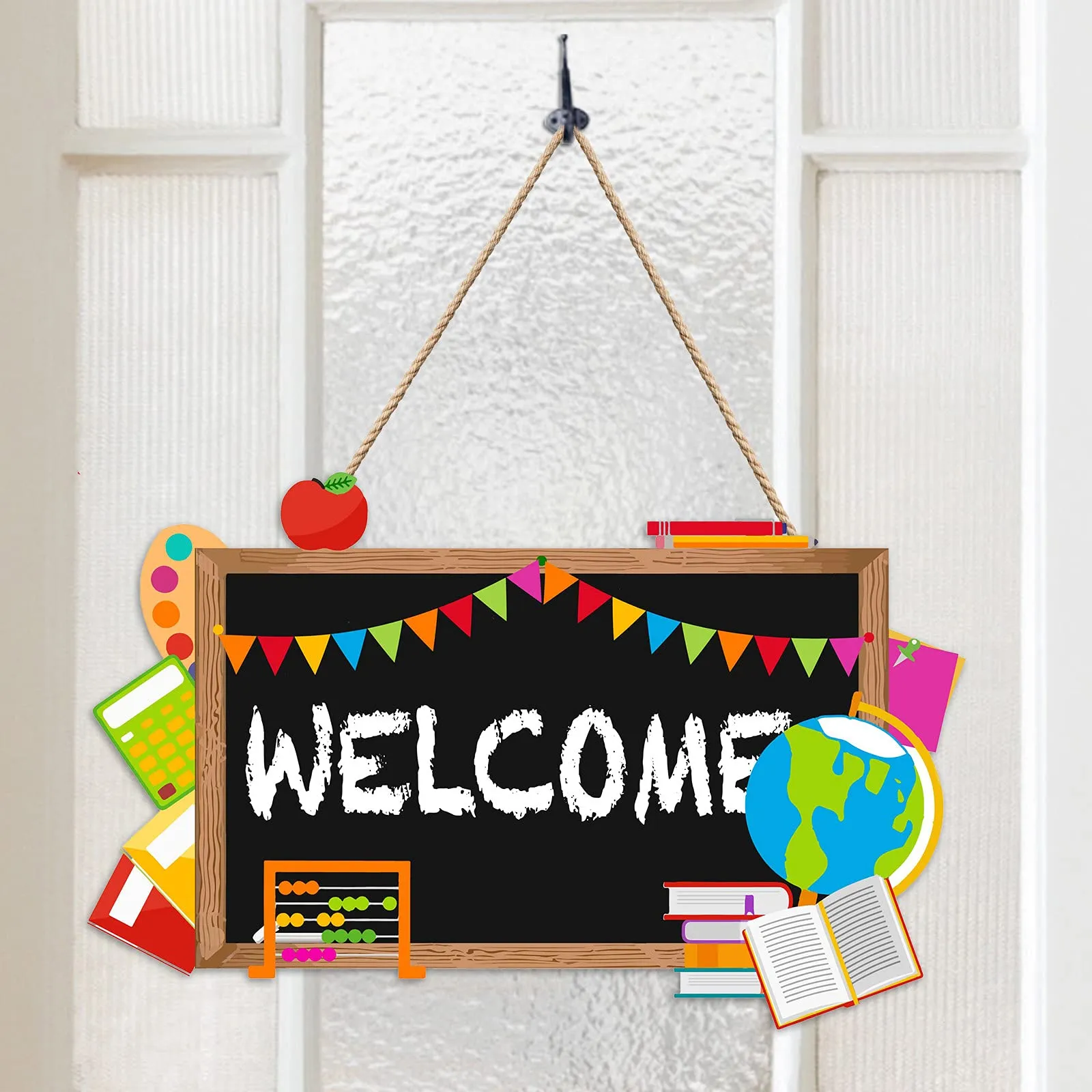Amazon.com: Letrero de puerta de bienvenida para el regreso a clases,  decoración de puerta de agradecimiento para profesores, primer y último día  de escuela, colgador de puerta de aula : Todo lo