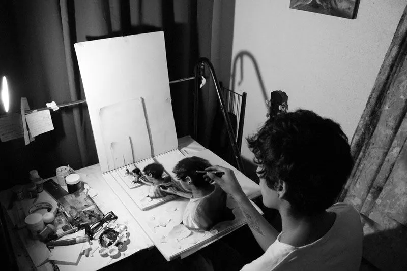 Anamórficos dibujos 3D a lápiz por Fredo. ~ Breve Notas