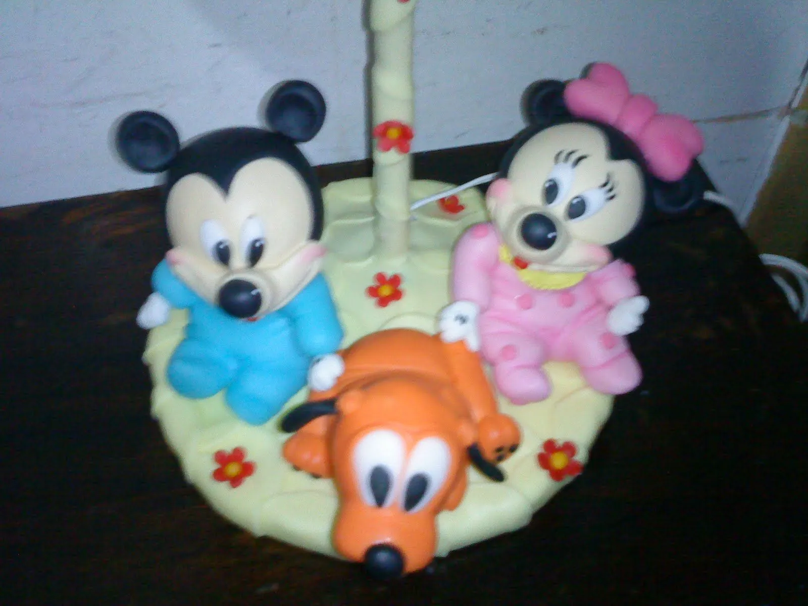 Mis angelitos: Mickey mouse, miny y pluto, porcelana fria: velador ...