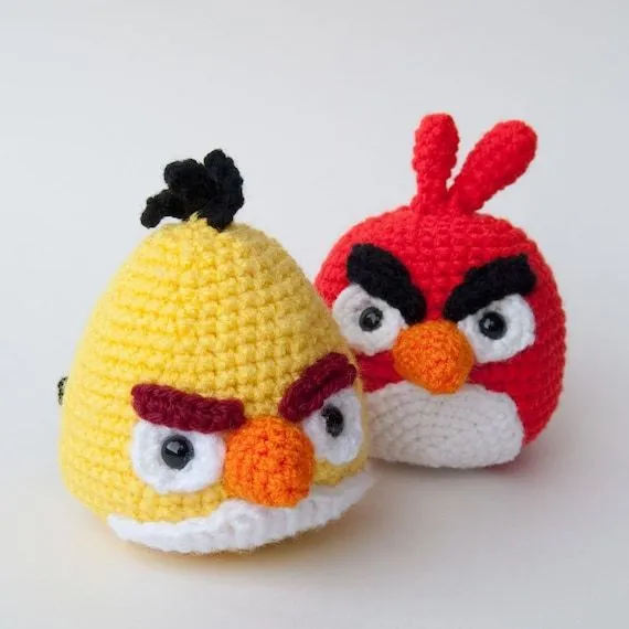 Angry Birds Crochet Pattern Yellow Bird by theitsybitsyspider