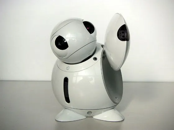 ApriPoko, el robot-mando a distancia de Toshiba [veredicto: es más ...