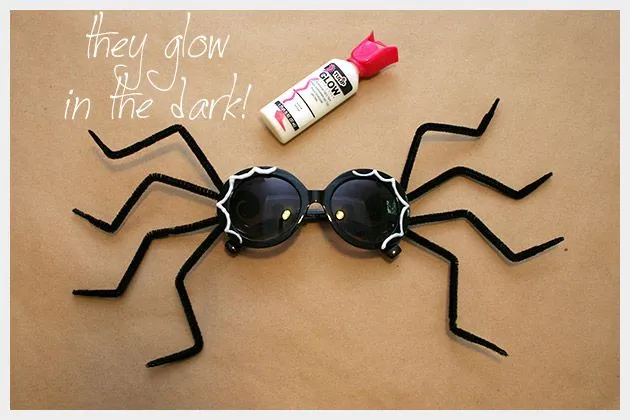 Araña Gafas de Sol - Manualidades para Hallowe ~ Un Mundo de ... Araña Gafas de Sol - Manualidades para Hallowe ~ Un Mundo de ...