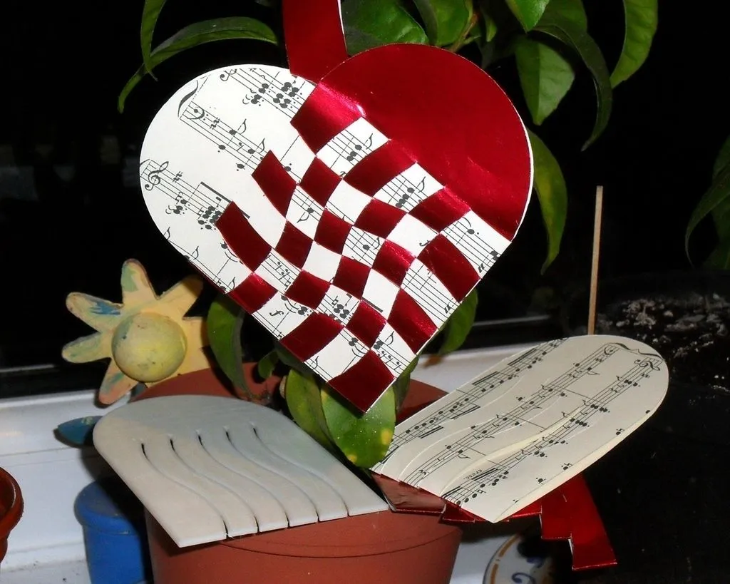 Archivo 3D gratis Plantillas navideñas de corazones daneses・Modelo para descargar y imprimir en 3D・Cults Archivo 3D gratis Plantillas navideñas de corazones daneses・Modelo para descargar y imprimir en 3D・Cults