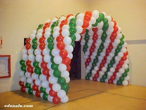 Decoración con globos para fiestas patrias - Imagui