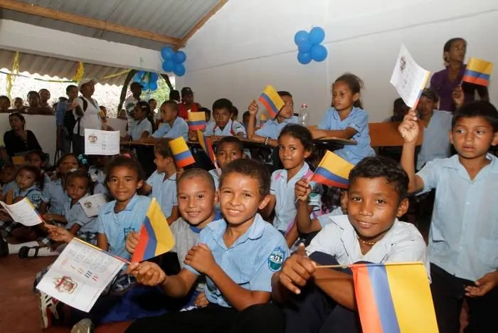 Armada inaugura “Escuela para el retorno” en Guamanga | el carmen ...