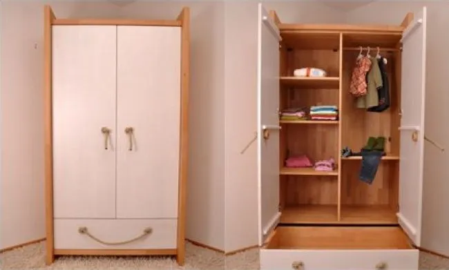 Un armario sonriente para la habitación de los niños