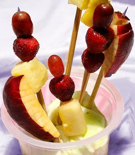 Como hacer arreglos frutales sencillos - Imagui