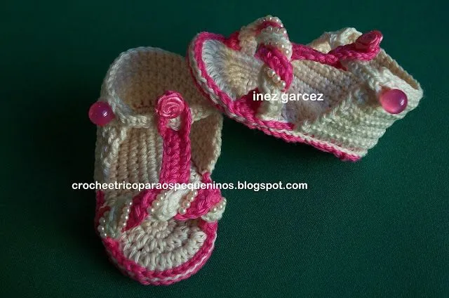 As Receitas de Crochê: Sandália de crochê para bebe