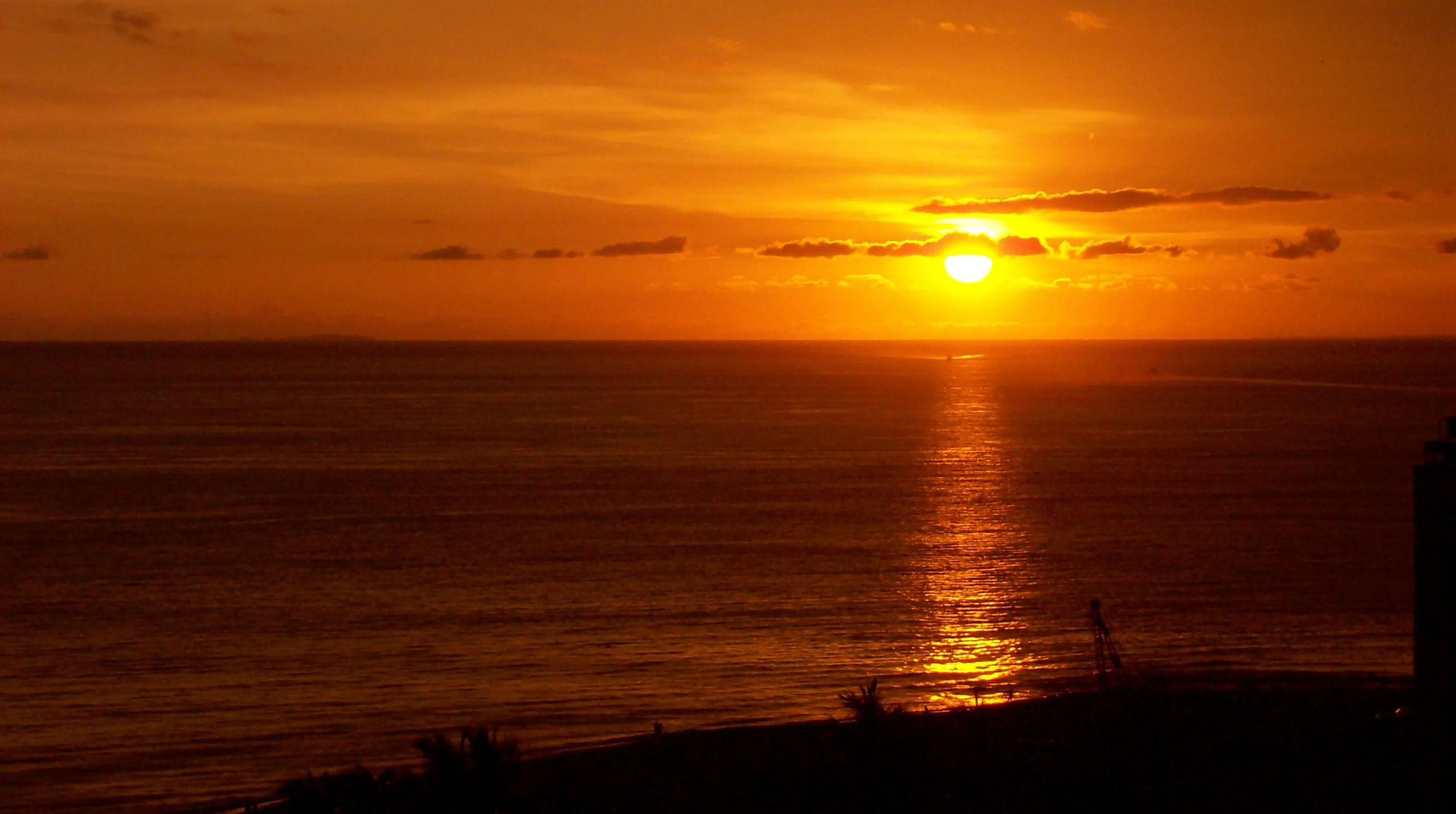 Atardecer en Puerto Vallarta by tamalesyatole on DeviantArt Atardecer en Puerto Vallarta by tamalesyatole on DeviantArt