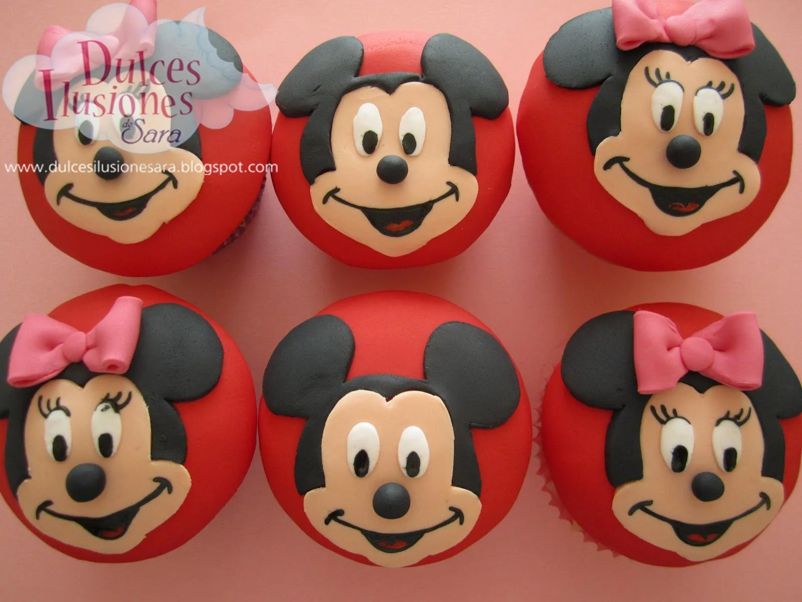 Atrapazucar: Cupcakes fondant Minnie @ Mickey Mouse Atrapazucar: Cupcakes fondant Minnie @ Mickey Mouse