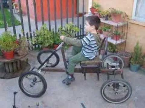 Auto a pedales hecho en casa. (Home made pedal car) - YouTube
