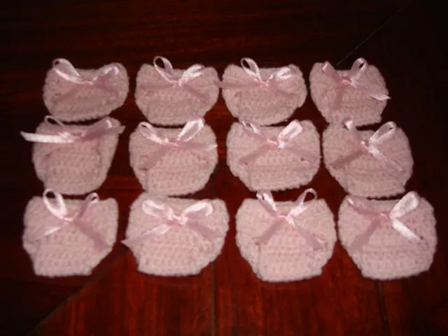 Recuerdos de baby shower tejidos en crochet - Imagui