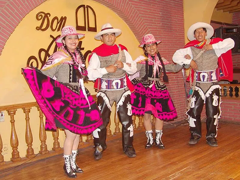Baile Tipico del Perú III | Flickr - Photo Sharing! Baile Tipico del Perú III | Flickr - Photo Sharing!