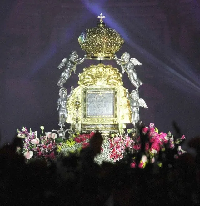Bajada de La Chinita… Reencuentro de la Virgen con el pueblo ...