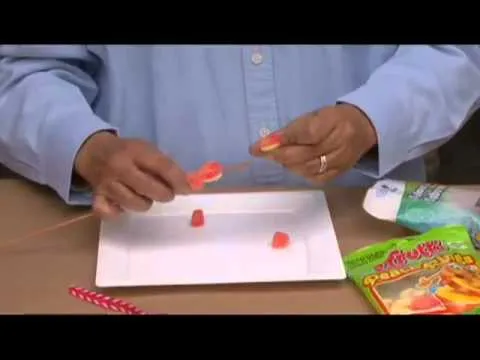 Cómo hacer banderillas con gomitas - YouTube