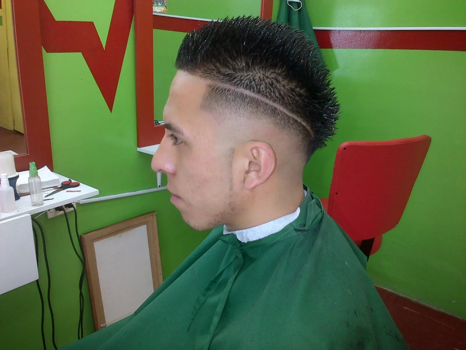 BARBER SHOP ONLINE CUTS: MIÉRCOLES DE DESCUENTO BARBER SHOP ONLINE CUTS: MIÉRCOLES DE DESCUENTO