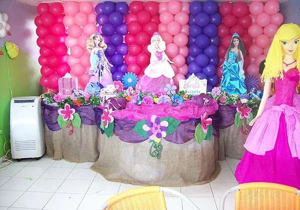Fiestas de Barbie escuela de princesas - Imagui