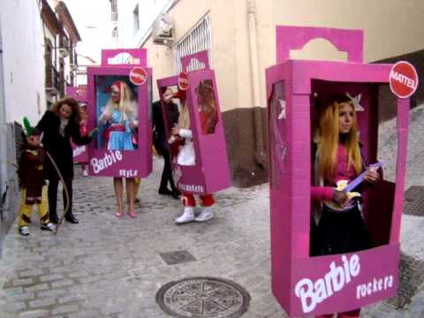 BARBIES Carnavales Serón 2011.MPG - YouTube