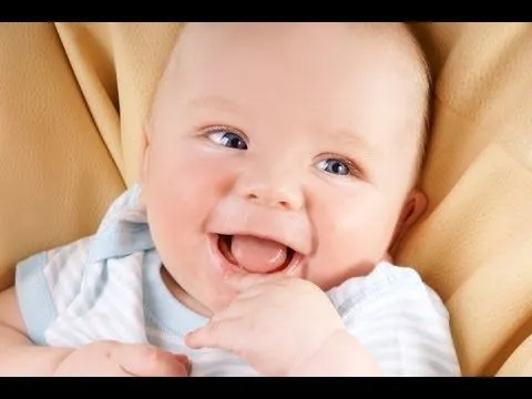 Bebé riendo - Imagui