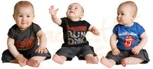 bebes rockeros 300x135 Moda rockera para los bebés