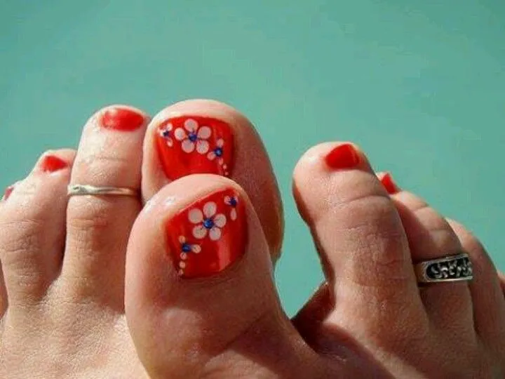 Uñas decoradas de los pies cin flores | uñas | Pinterest
