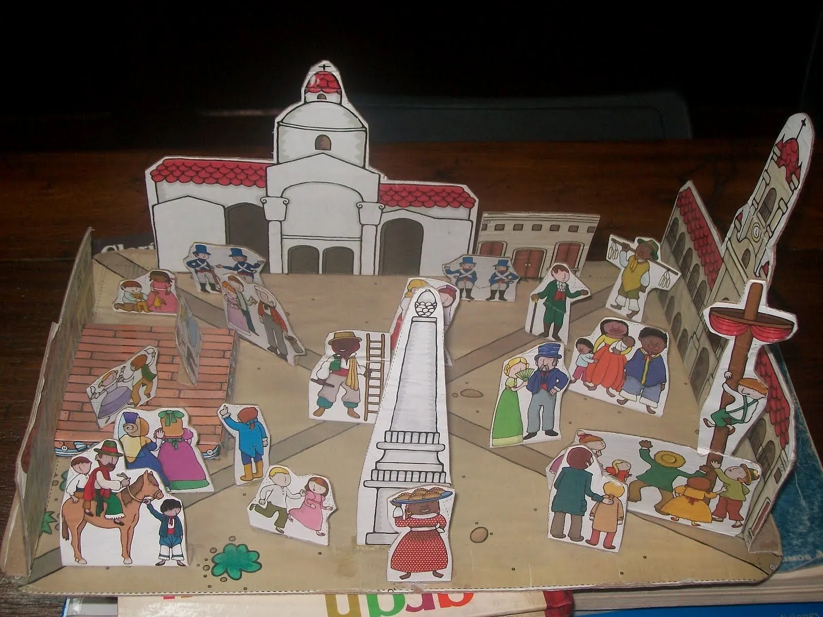 Biblioteca "Hno. Bernardo Paletou": Maquetas. Primaria Biblioteca "Hno. Bernardo Paletou": Maquetas. Primaria