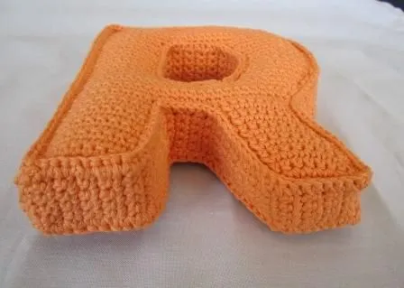bigunki, amigurumis y ganchillo: Letra crochet 3D R