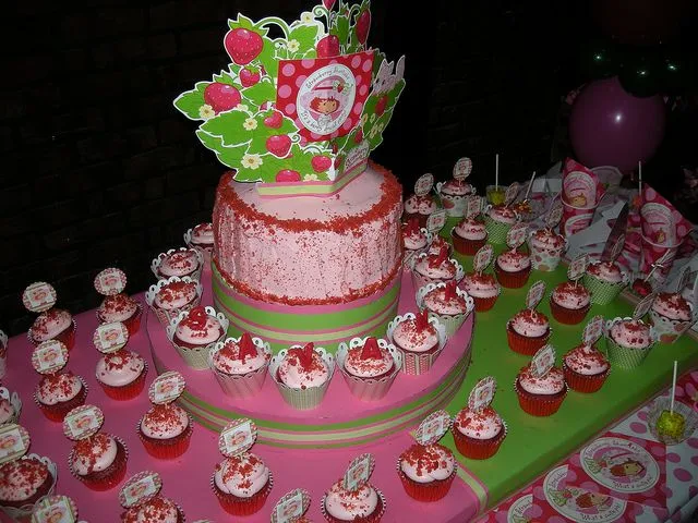 Decoración de cumpleaños strawberry shortcake - Imagui