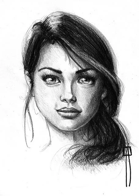 El rostro de la mujer con un dibujo a lápiz - Imagui